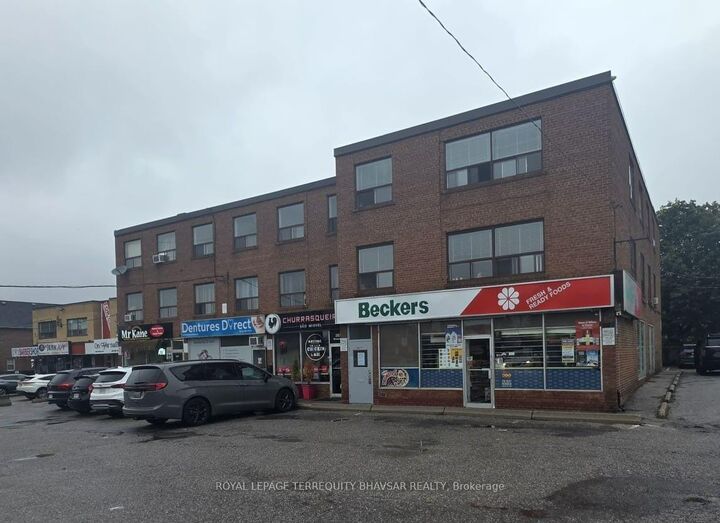 Property Photo:  2827 Weston Road 3  ON M9M 2S1 