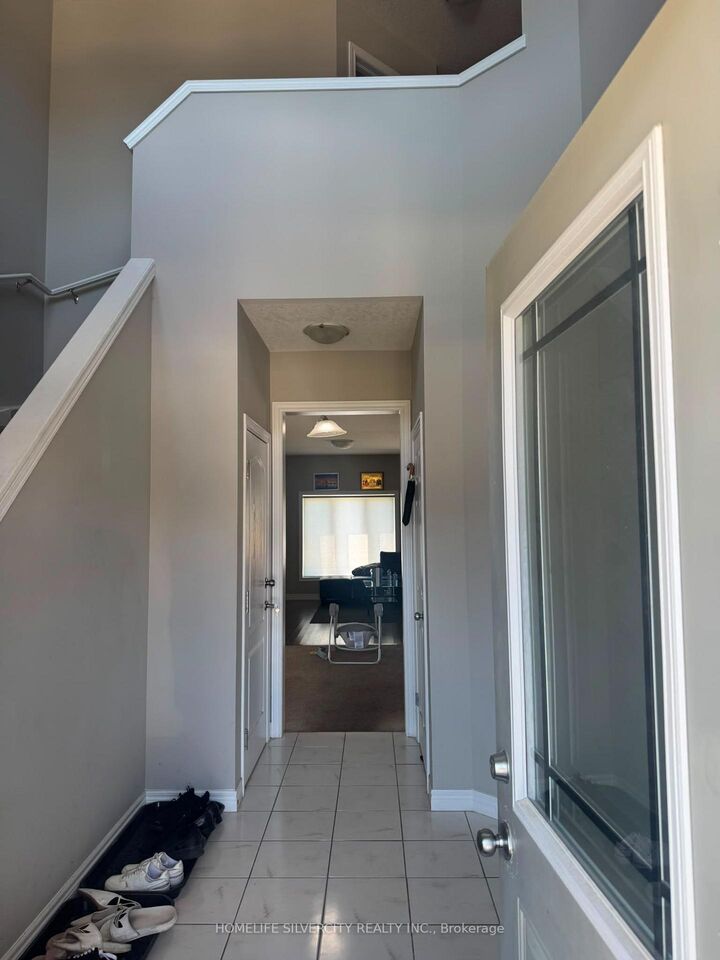 Property Photo: 505 Florencedale Crescent ON N2R 0N3