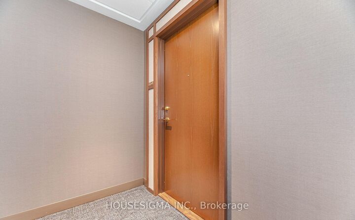 Property Photo:  7890 Jane Street  ON L4K 0K9 