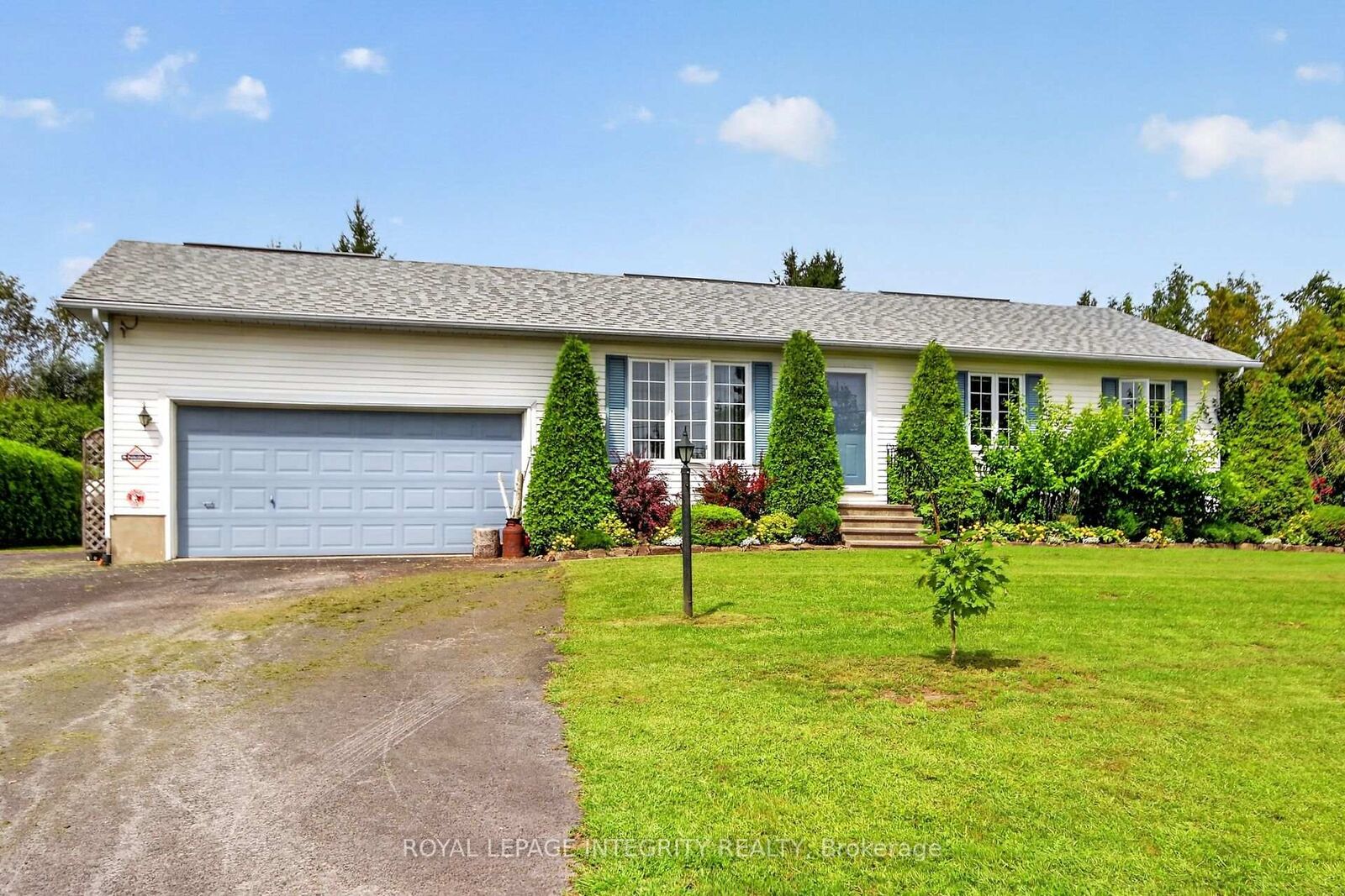 Property Photo:  2913 Danbury Way  ON K0A 2T0 