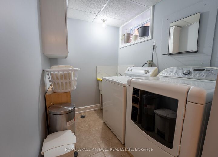 Property Photo: 606 Ross Street #Bsmt ON N5Y 3V7