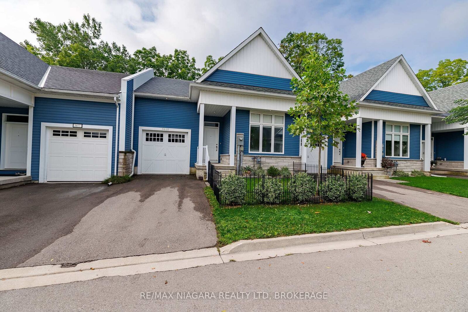 Property Photo: 3615 Hibbard Street ON L0S 1N0