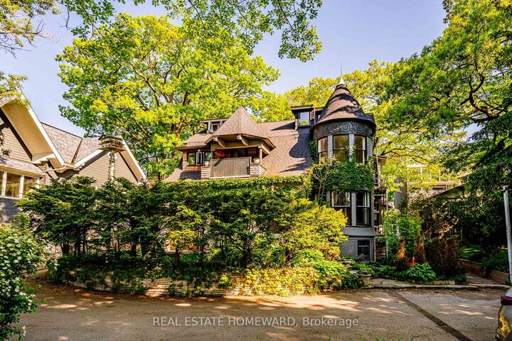 Property Photo:  3025 Queen Street E  ON M1N 1A5 