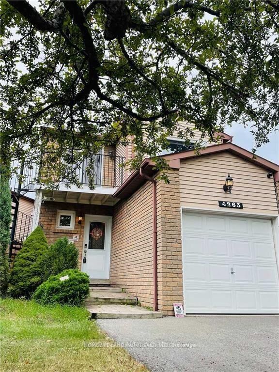 Property Photo:  4263 Sugarbush Road  ON L5B 2X6 