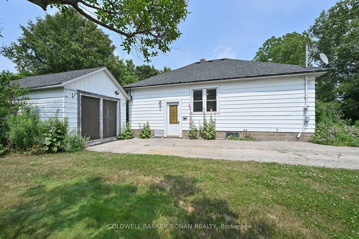 Property Photo:  144 Church Street  ON L0G 1T0 