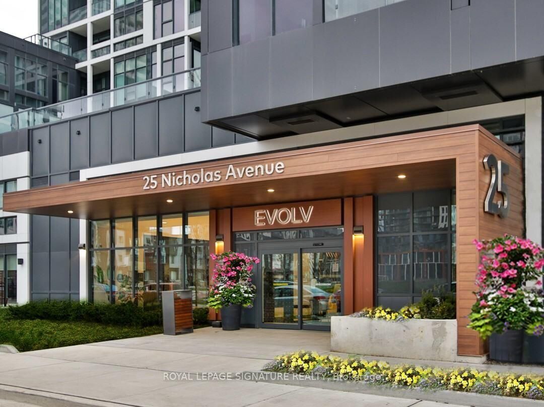 Property Photo:  25 Nicholas Avenue 811  ON M5A 0M9 