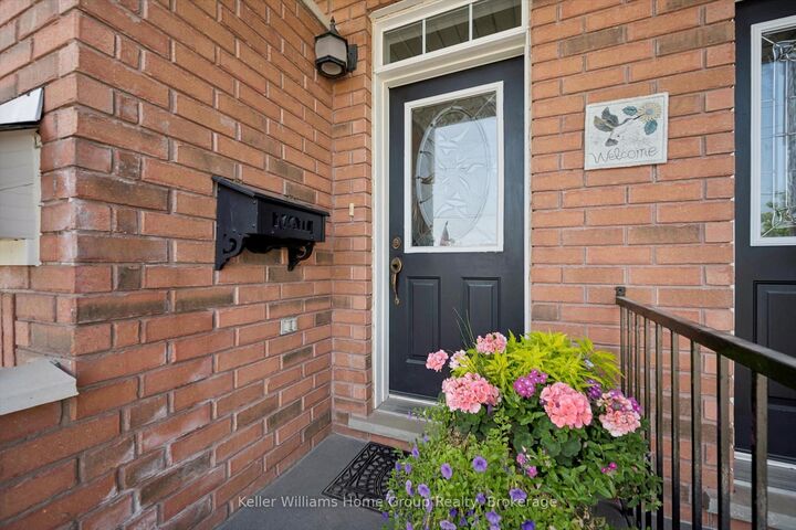 Property Photo:  487 St Andrew Street E  ON N1M 3V6 