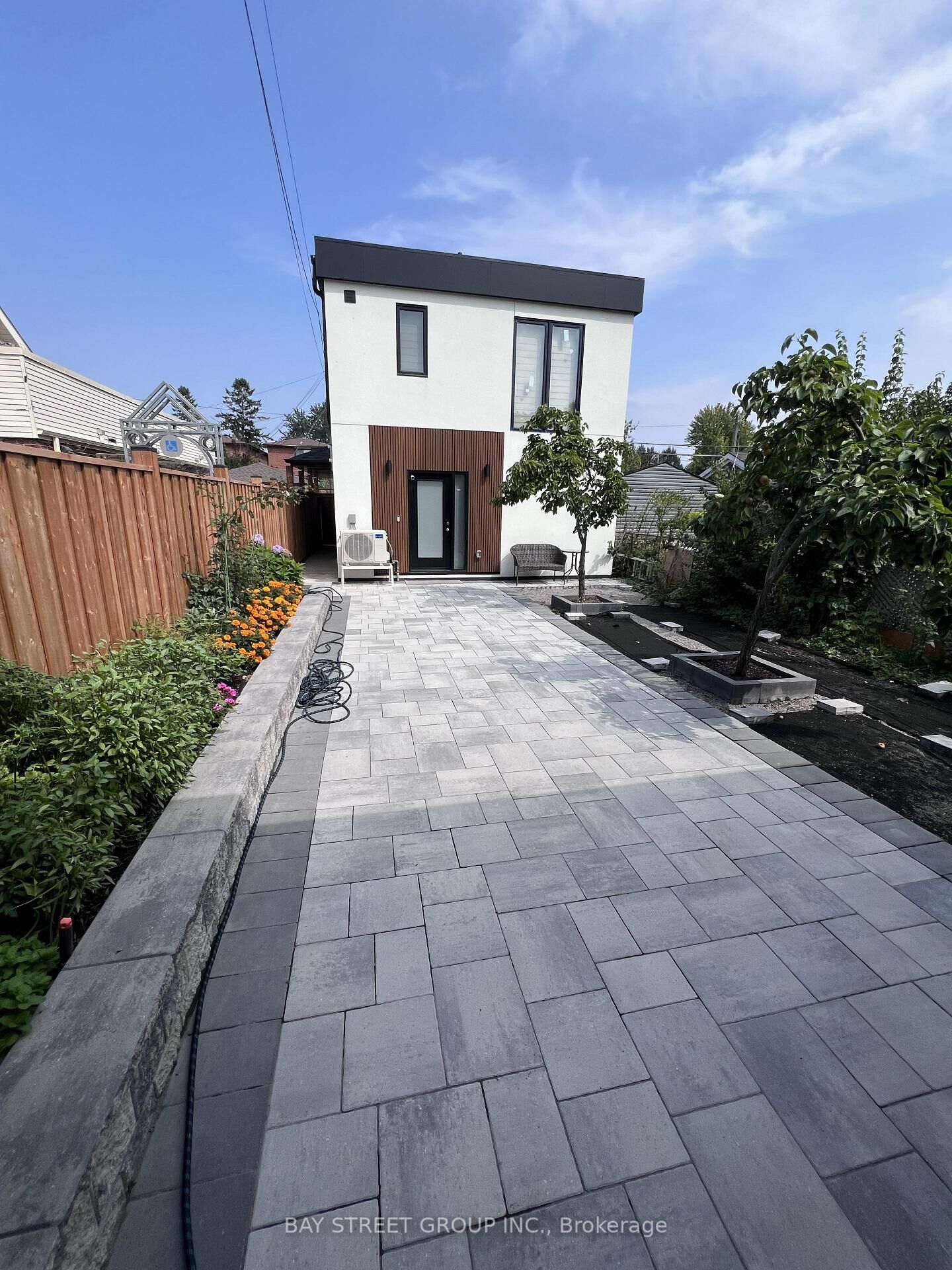 Property Photo:  51 Batavia Avenue  ON M6N 4A1 