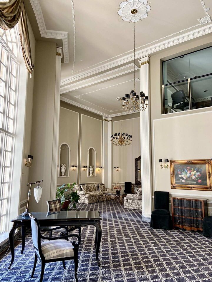 Property Photo:  2285 Lake Shore Boulevard 1801  ON M8V 3X9 
