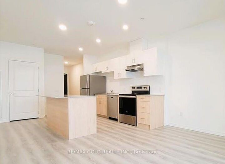 Property Photo:  181 Elmira Road 801  ON N1K 0E4 