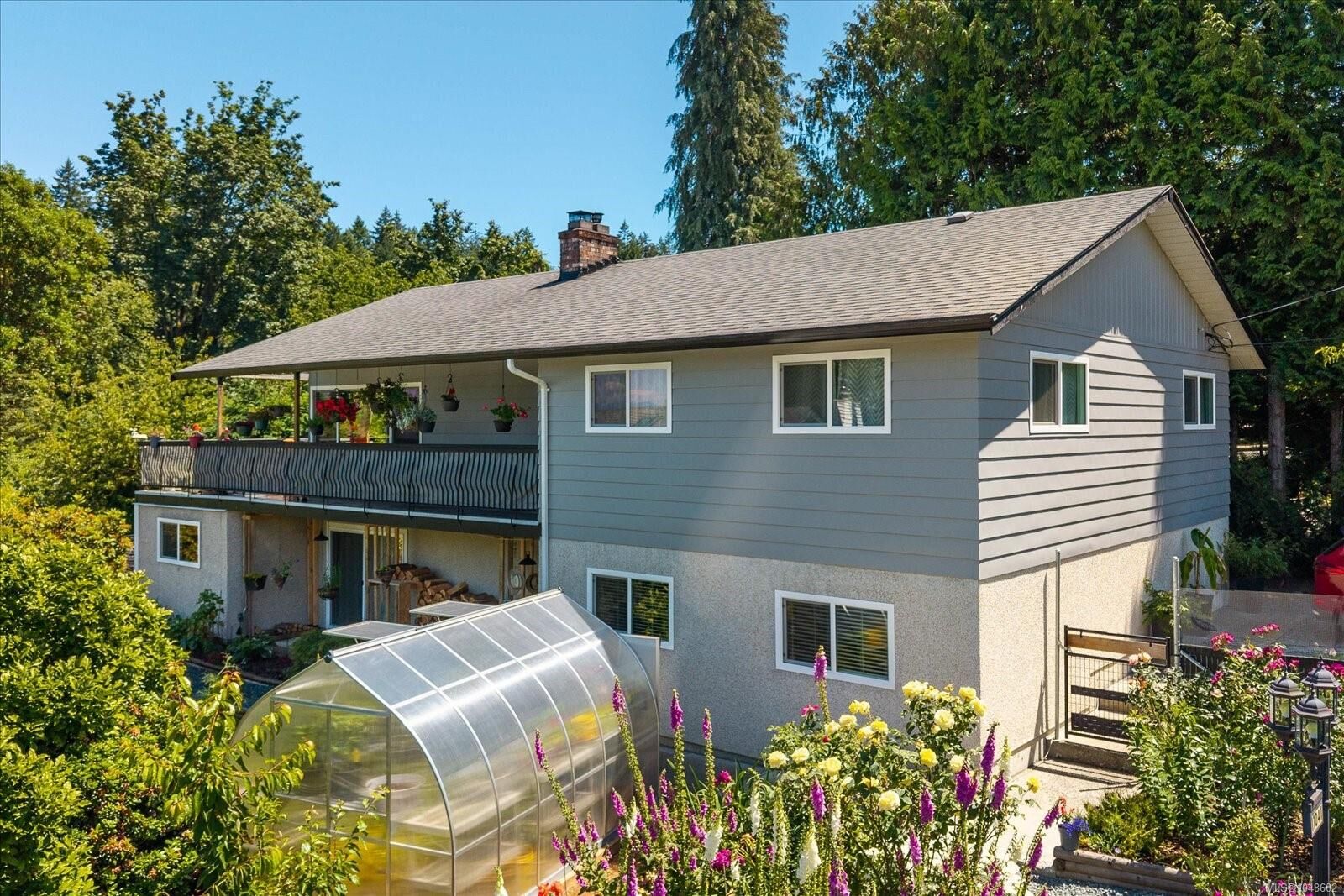 Property Photo:  11041 Chemainus Rd  BC V9G 1Z2 