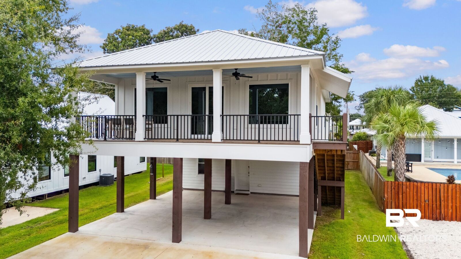 Property Photo: 5332 E Perdido Avenue AL 36561