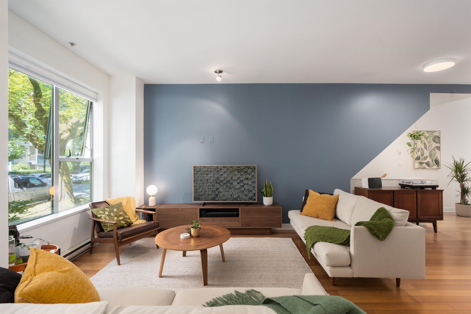 Property Photo:  3088 Quebec Street  BC V5T 3B1 