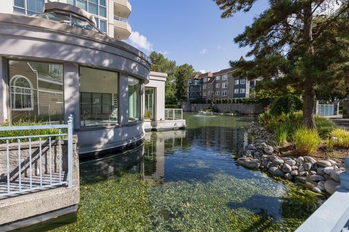 Property Photo:  3085 Primrose Lane 213  BC V3B 7S3 