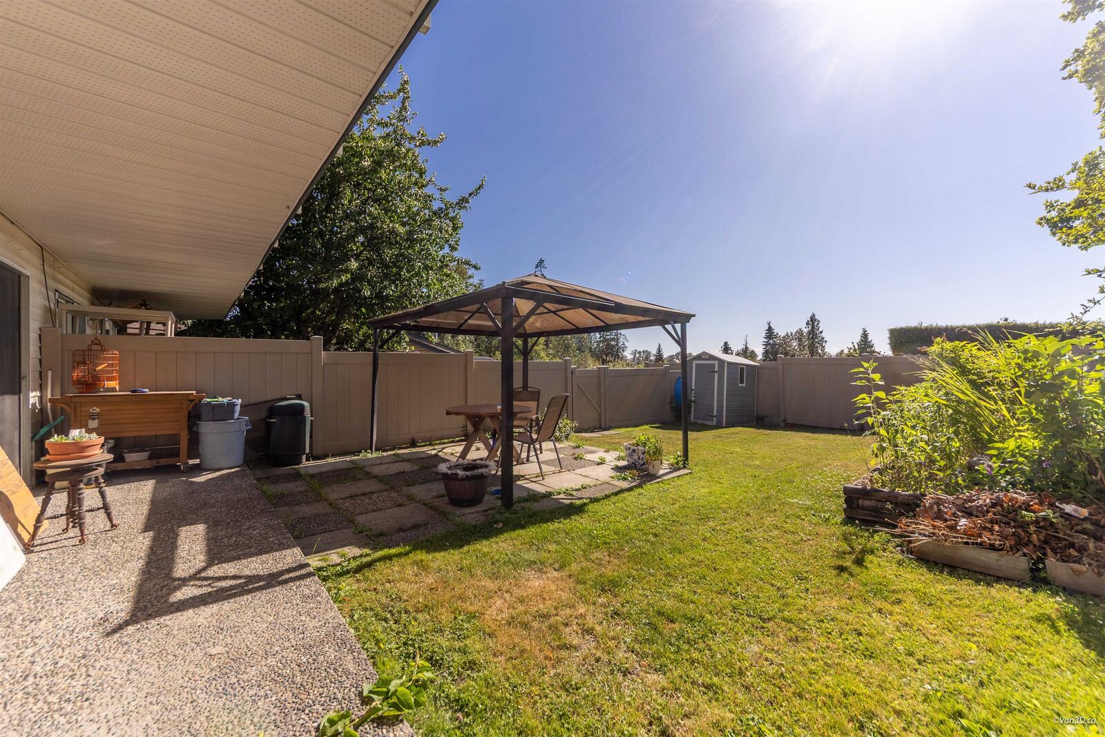 Property Photo:  11464 Fisher Street 3  BC V2X 0H7 