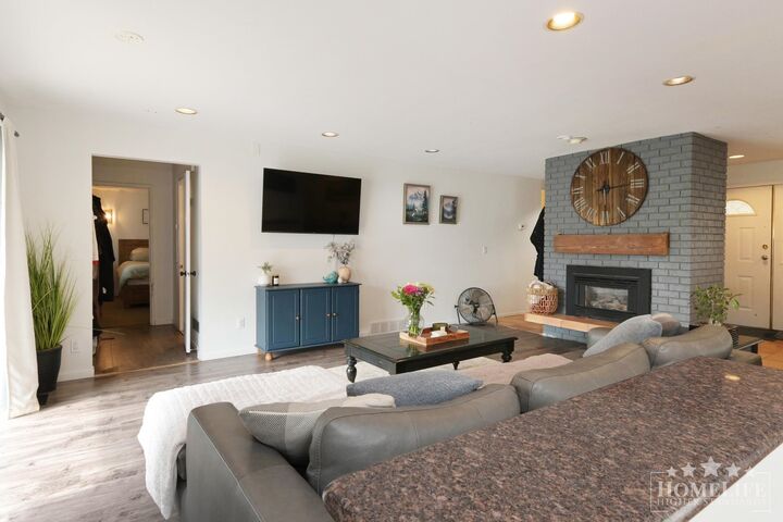 Property Photo:  20178 8 Avenue House  BC V2Z 1V6 