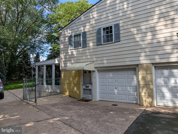 Property Photo: 7835 Lawndale Avenue PA 19111