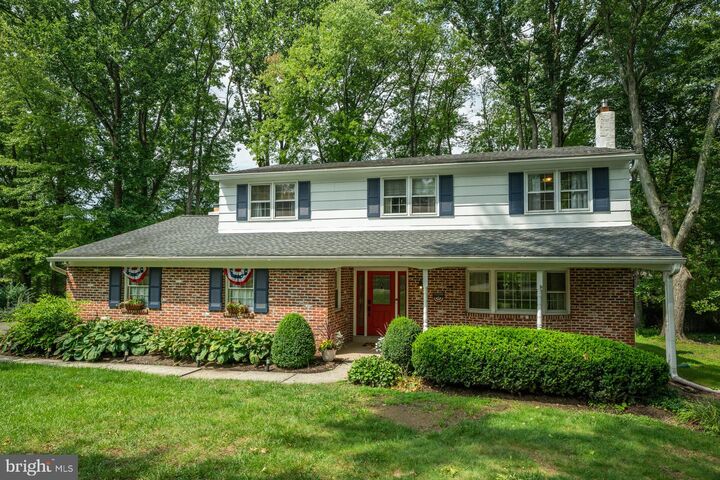 Property Photo: 1019 Lafayette Drive PA 19067