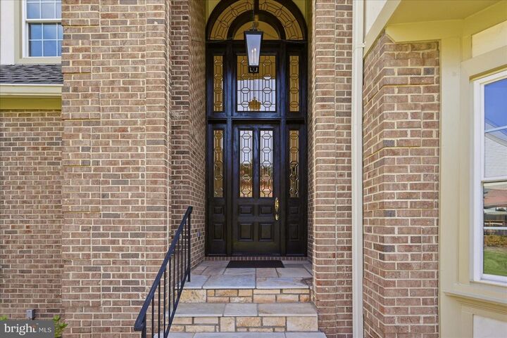 Property Photo:  21108 Stonecrop Place  VA 20147 