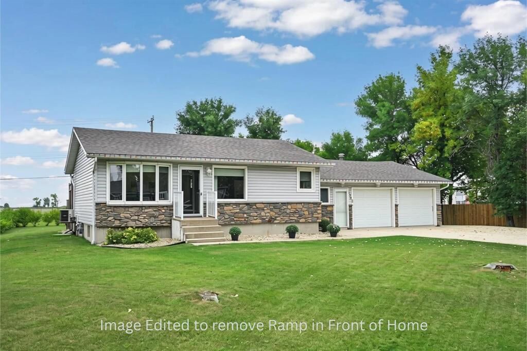 Photo de la propriété:  139 Ritchot Drive  MB R0A 0A1 