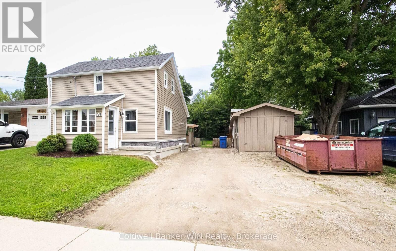 Property Photo:  145 Adelaide Street South  ON N0G 1A0 