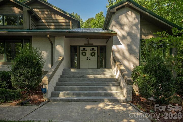 Property Photo:  4418 Horseshoe Bend  NC 28104 