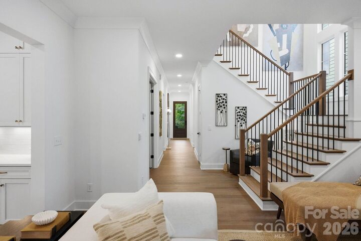 Property Photo: 1117 Lomax Avenue NC 28211