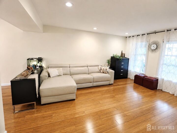 Property Photo:  17 Wilson Court  NJ 08816 