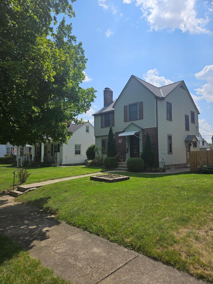 Property Photo:  1345 Murrell Avenue  OH 43212 