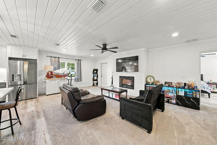 Property Photo:  218 N El Centro Boulevard  FL 32413 