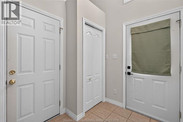 Property Photo:  1132 Settlers  ON N9G 2W7 