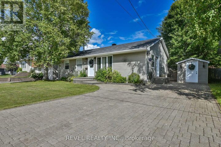 Property Photo:  568 Tamarack Street  ON P4N 6R9 