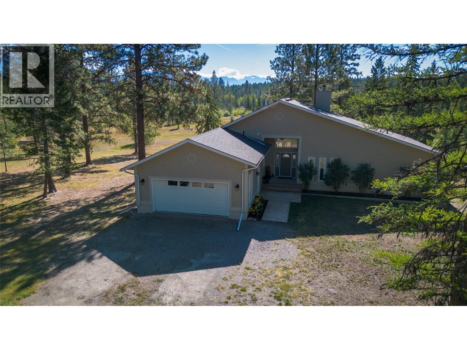 Property Photo:  3301 Pine Ridge Road  BC V1A 3L5 