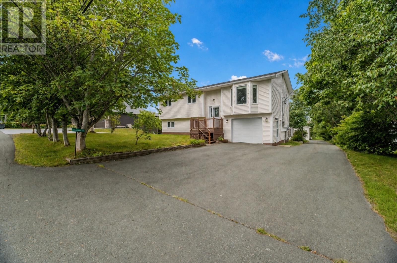 Property Photo:  24 Middle Ridge Road  NL A1X 6B8 