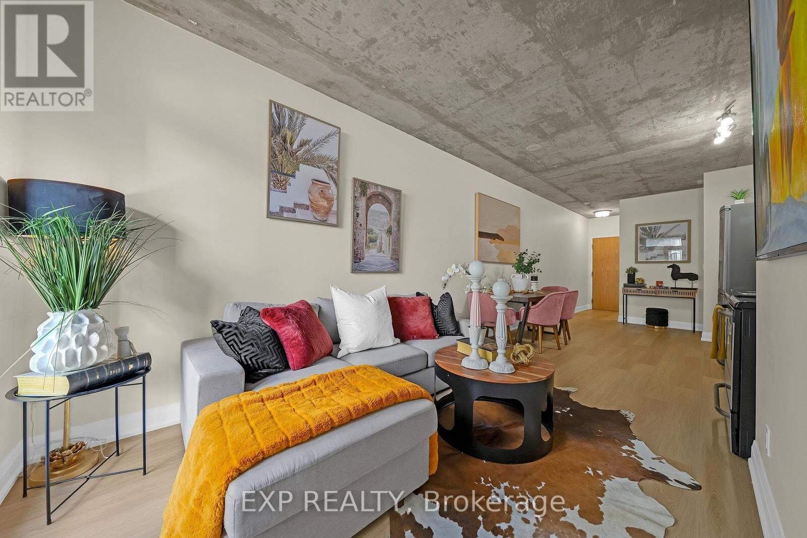 Property Photo:  150 Sudbury Street 403  ON M6J 3S8 