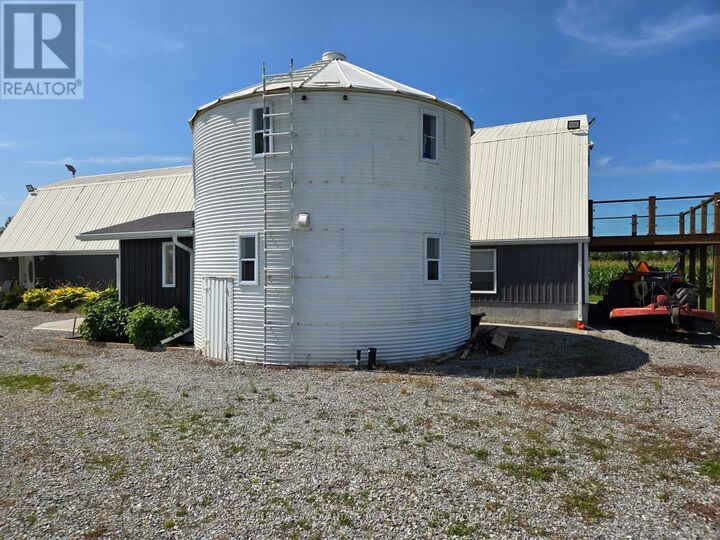 Property Photo: 8731 Ridge Road ON L3B 5N7