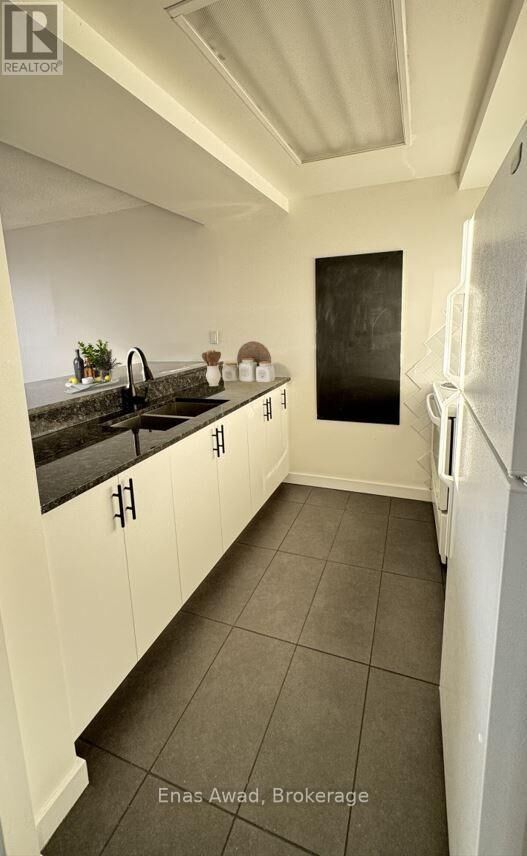 Property Photo:  35 Holland Avenue 409  ON K1Y 4S2 