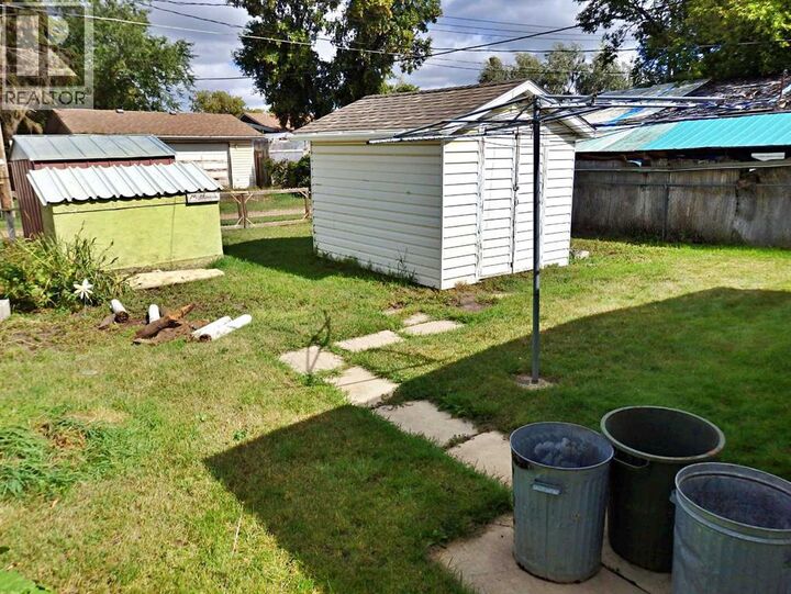 Property Photo: 5110 45 Avenue AB T9X 1Y2