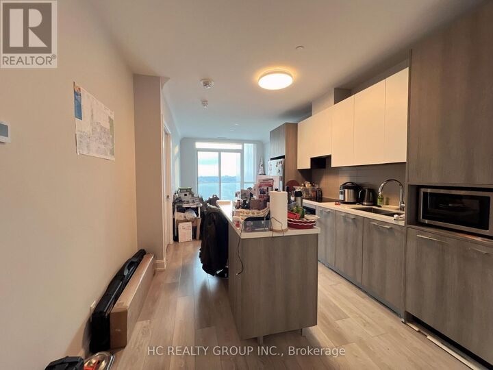 Property Photo: 8 Water Walk Drive 2506 ON L3R 6L4