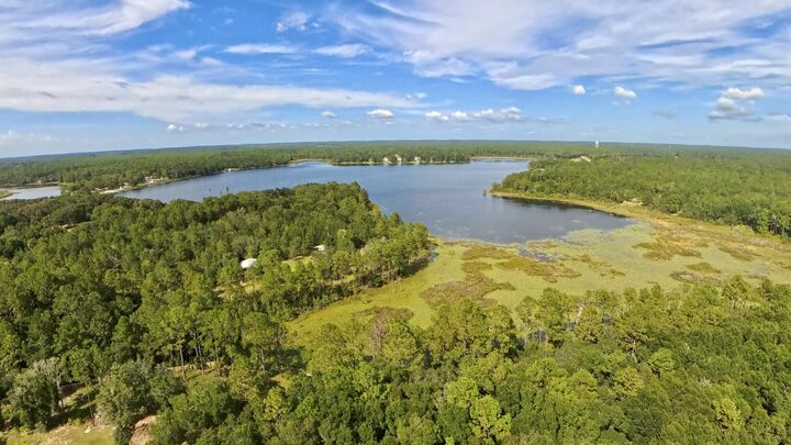 Property Photo:  1819 Caswell Road  FL 32433 