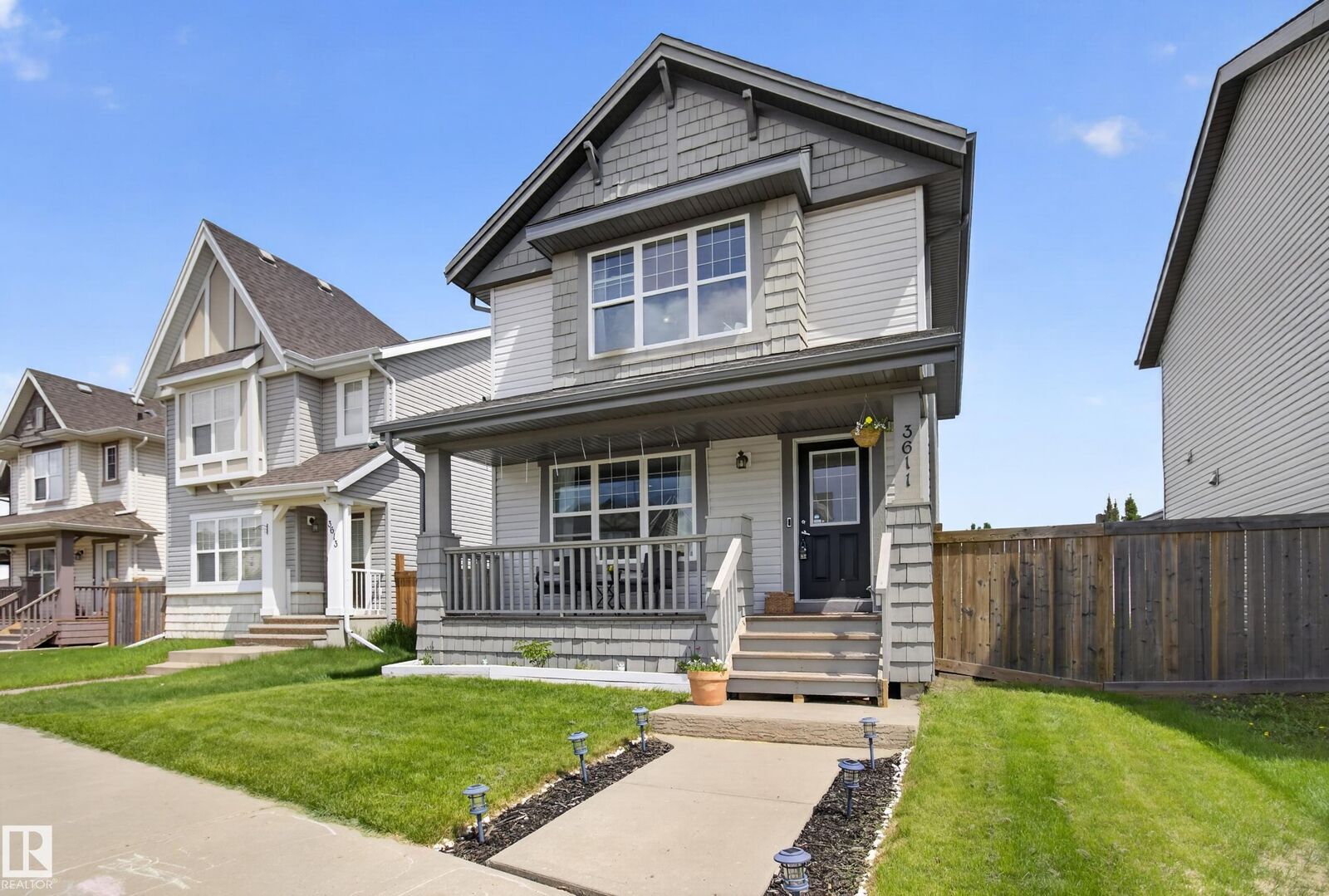 Property Photo:  3611 12 Street NW  AB T6T 0G1 