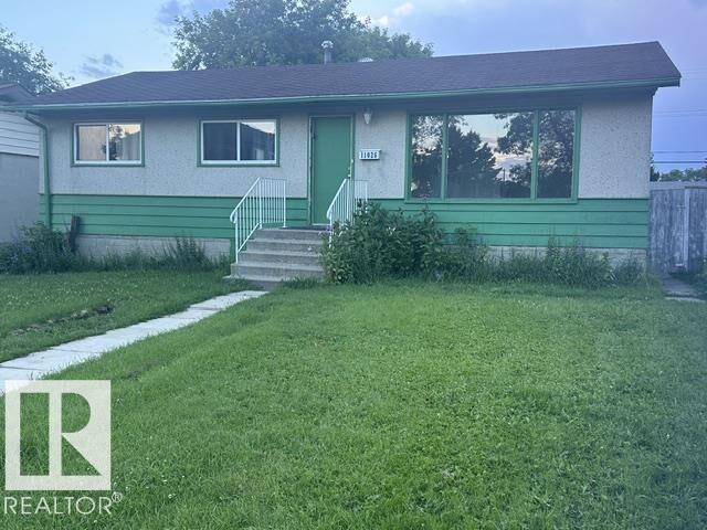 Property Photo:  11026 155 Street NW  AB T5P 2N3 