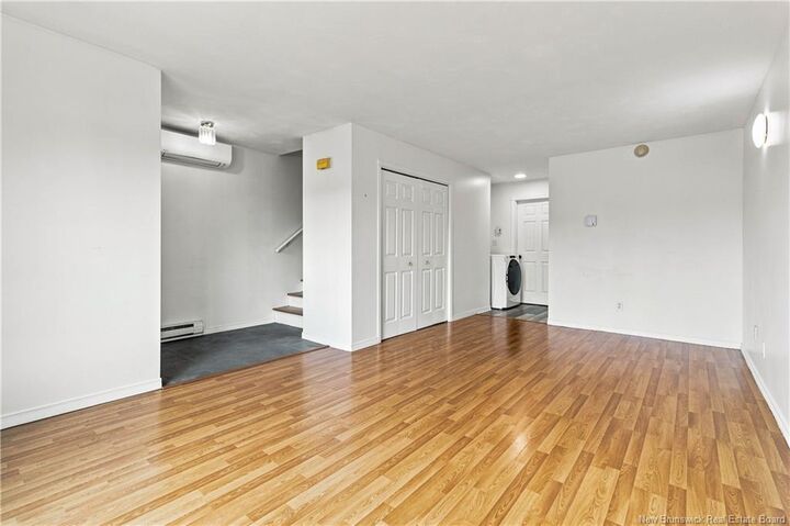 Property Photo:  29 Glenview Court  NB E1B 4X7 