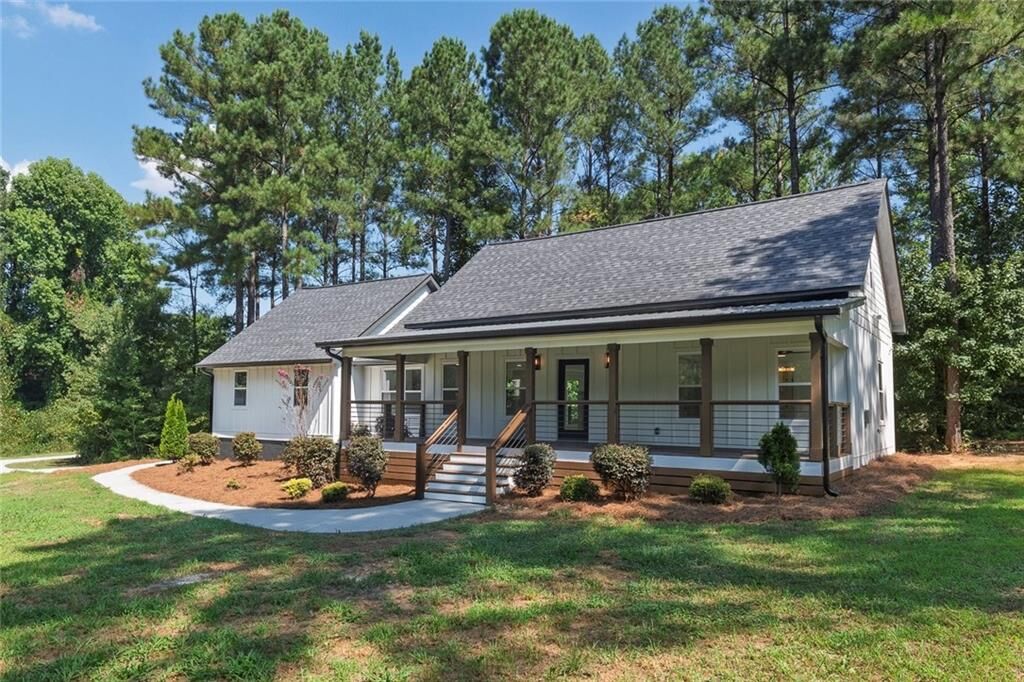 Property Photo:  1344 Puckett Road  GA 30183 