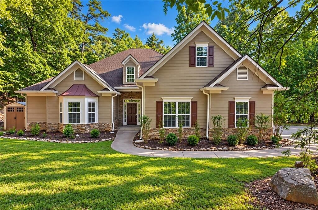 Property Photo:  133 Dogwood Court  GA 30183 