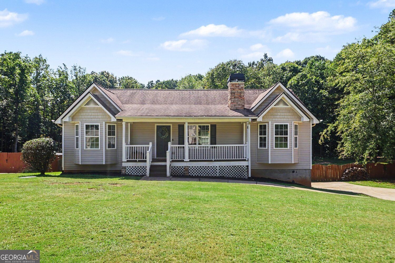 Property Photo: 163 Meadow Spring Court GA 30179