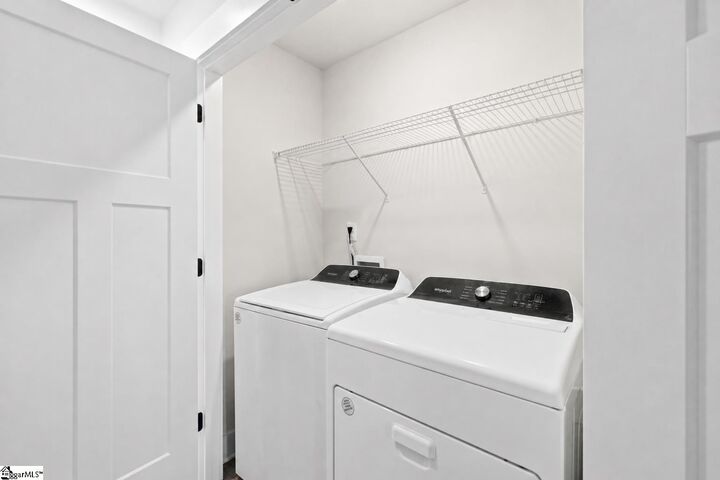 Property Photo:  117 Shager Place  SC 29690 