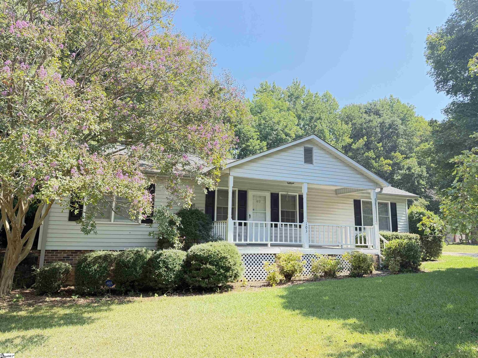 Property Photo:  103 David Street  SC 29360 