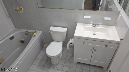 Property Photo: 41 Wilson Ave 4K NJ 07105