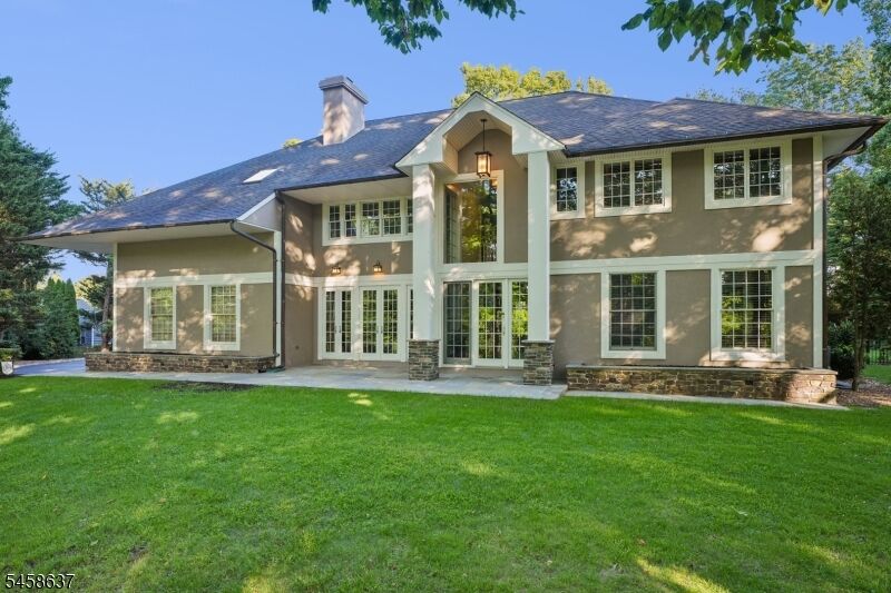 Property Photo:  16 Holmehill Lane  NJ 07068 